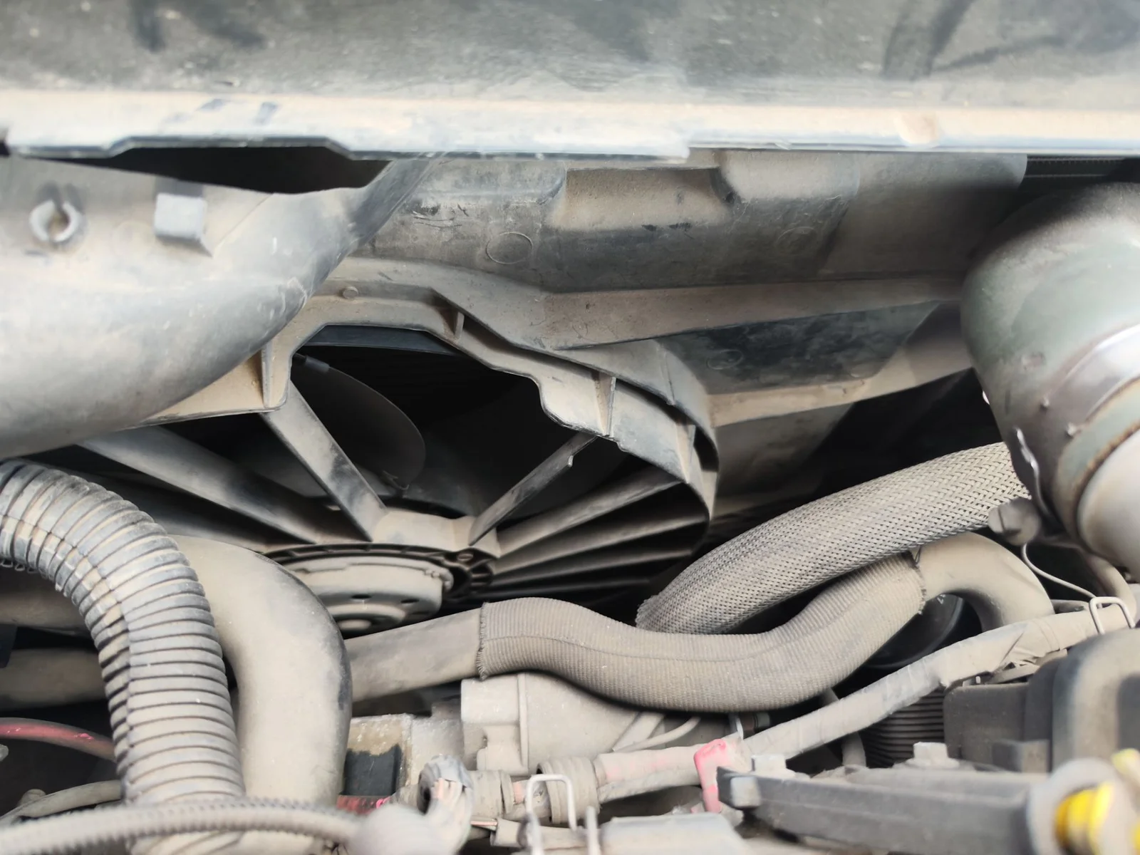 Foto de RADIADOR AGUA RENAULT MEGANE II COUPE/CABRIO 1.5 dCi Diesel (106 CV / 78 KW)