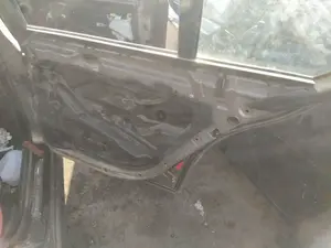 Foto de RETENEDOR PUERTA BMW SERIE 5 BERLINA (E39) 2.0 16V Diesel CAT (136 CV / 100 KW)