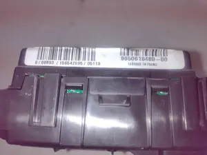 Foto de CAJA RELES / FUSIBLES CITROEN XSARA PICASSO 2.0 HDi CAT (RHY / DW10TD) (90 CV / 66 KW) referencia 9650618480 foto 4