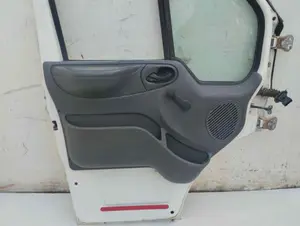 Foto de GUARNECIDO PUERTA DELANTERA IZQUIERDA FORD TRANSIT FURGÓN MEDIO (FY) 2.4 TDE CAT (90 CV / 66 KW)