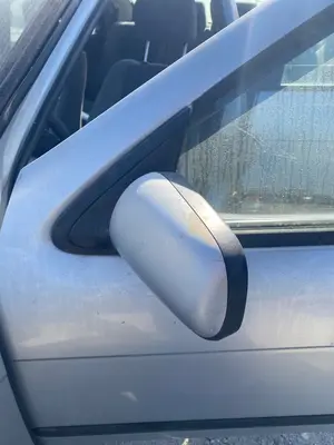 Foto de RETROVISOR IZQUIERDO NISSAN ALMERA (N15) 2.0 Diesel (75 CV / 55 KW) foto 2
