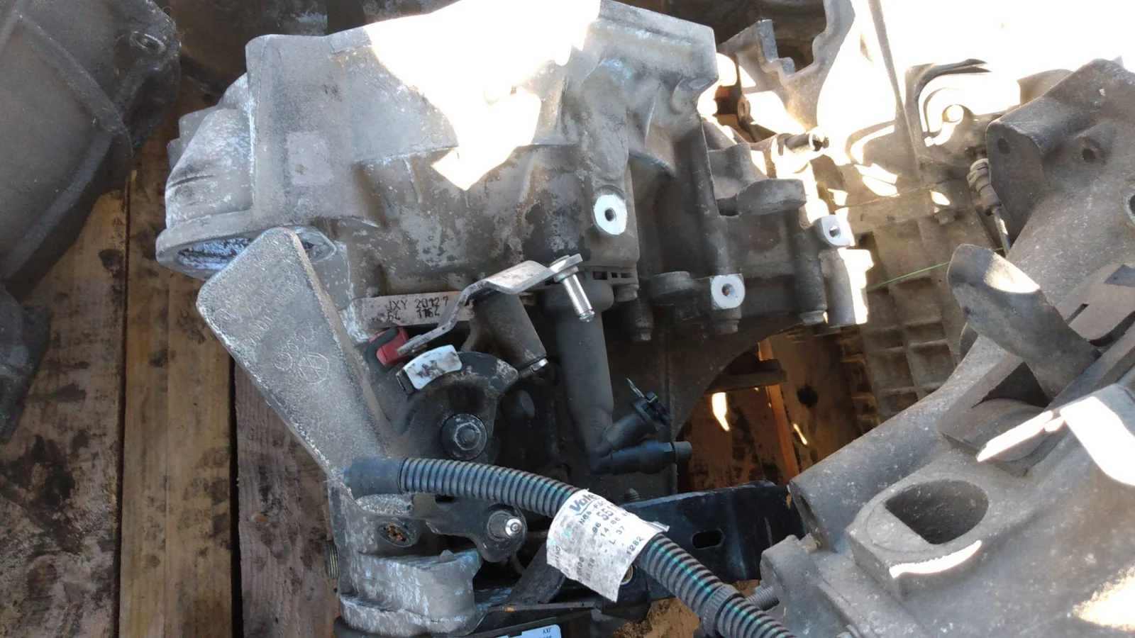 Foto de CAJA CAMBIOS SKODA FABIA COMBI (5J5) referencia JXY