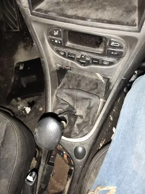 Foto de VARILLAJE CAMBIO PEUGEOT 307 (S1)(04.2001) 1.6 16V CAT (109 CV / 80 KW)