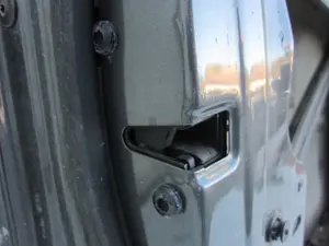 Foto de CERRADURA PUERTA DELANTERA IZQUIERDA VOLKSWAGEN TOURAN (1T3) 1.6 TDI DPF (105 CV / 77 KW) referencia 15AS3D1837015AS