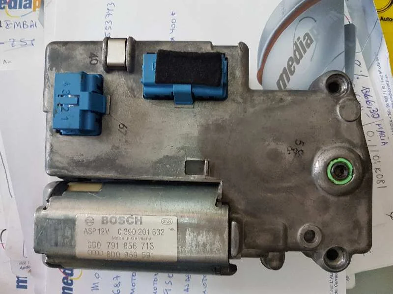 Foto de MOTOR TECHO ELECTRICO AUDI A3 (8L) referencia 8D0959591