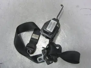 Foto de CINTURON SEGURIDAD TRASERO DERECHO CHRYSLER VOYAGER (RG) 2.8 CRD CAT (150 CV / 110 KW) referencia P04680516AC