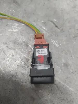 Foto de INTERRUPTOR CITROEN C4 PICASSO 1.6 HDi FAP (112 CV / 82 KW) referencia 96530658XT foto 2