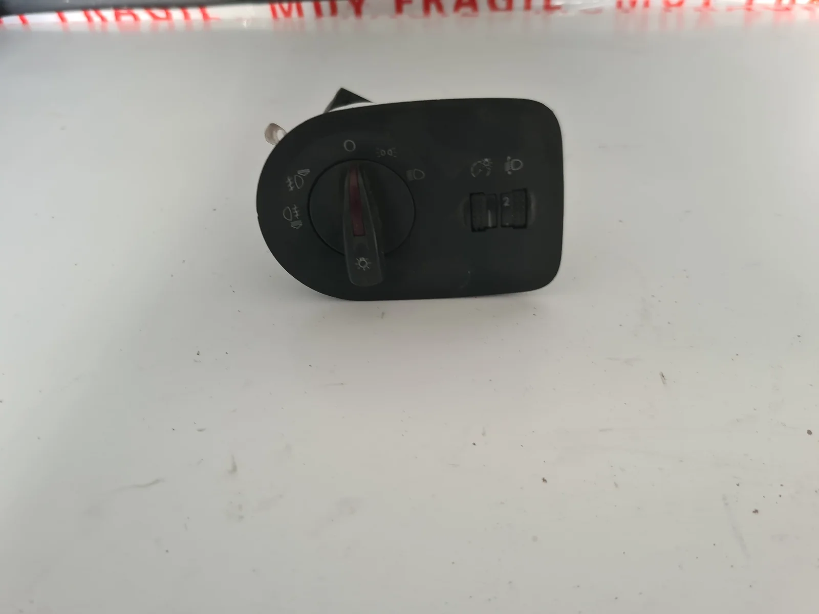 Foto de MANDO LUCES SEAT IBIZA SC (6J1) 1.4 16V (86 CV / 63 KW)