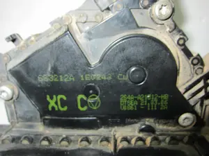 Foto de CERRADURA PUERTA DELANTERA DERECHA FORD FOCUS BERLINA (CAK) 1.8 16V CAT (116 CV / 85 KW) referencia 2S4AA21812HB foto 3