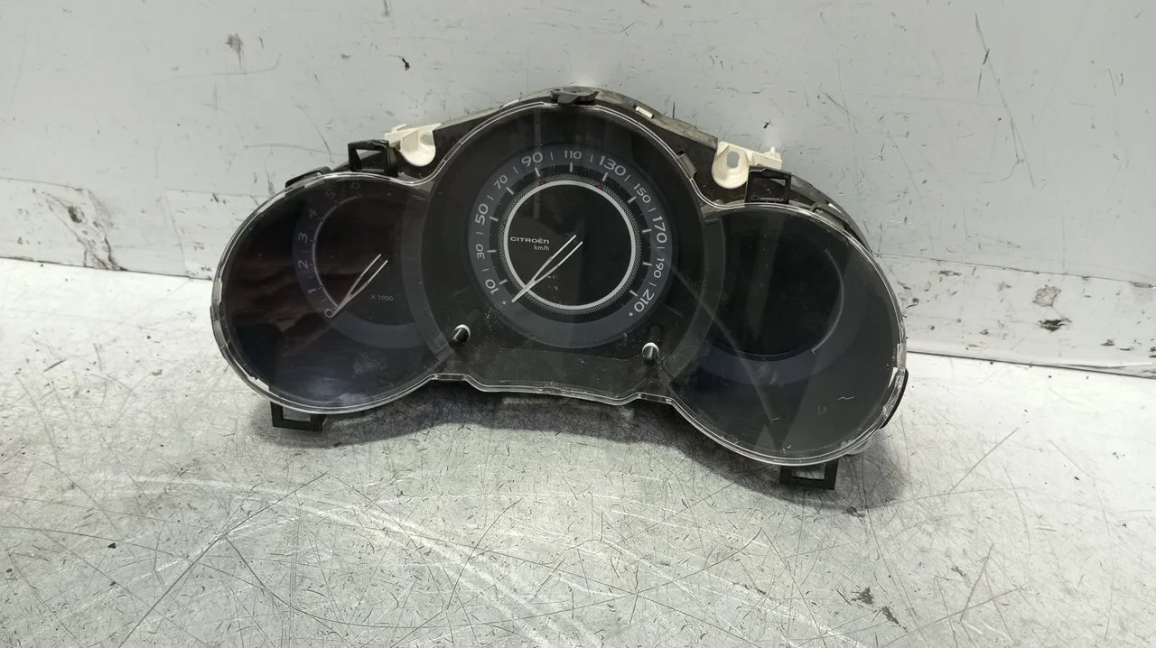 Foto de CUADRO INSTRUMENTOS CITROEN C3 1.4 (73 CV / 54 KW) referencia 96665881XT