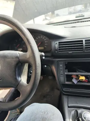 Foto de VOLANTE VOLKSWAGEN PASSAT VARIANT (3B5) 1.9 TDI (110 CV / 81 KW) referencia 3B0419091AEFKZ foto 3