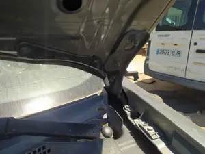 Foto de NO IDENTIFICADO NISSAN X-TRAIL (T30) 2.2 16V Turbodiesel CAT (114 CV / 84 KW) foto 2