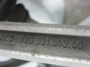 Foto de BRAZO SUSPENSION SUPERIOR TRASERO DERECHO PORSCHE PANAMERA (TIPO 970) referencia 97033104300 foto 3