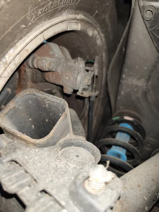 Foto de PINZA DE FRENO TRASERA IZQUIERDA RENAULT SCENIC II (JM) 1.9 dCi Diesel (120 CV / 88 KW) referencia 7701208256