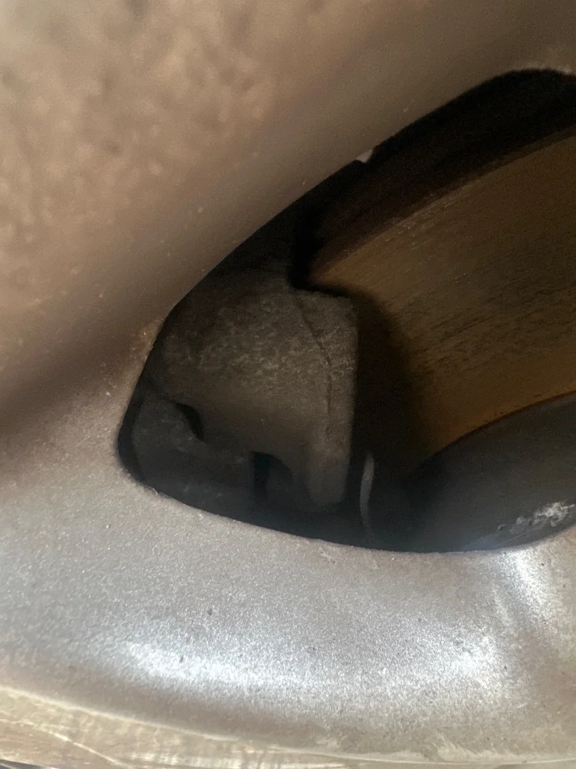 Foto de PINZA DE FRENO DELANTERA IZQUIERDA VOLKSWAGEN T5 TRANSPORTER BUS (7H) 2.5 TDI (131 CV / 96 KW)