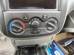 Foto de MANDO CALEFACCION / AIRE ACONDICIONADO CHEVROLET KALOS 1.2 CAT (72 CV / 53 KW)