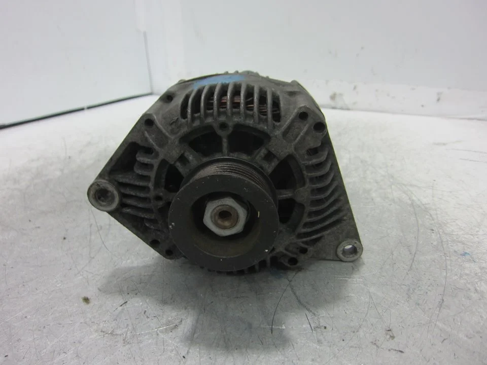 Foto de ALTERNADOR RENAULT MEGANE I FASE 2 CLASSIC (LA...) referencia 7700857073