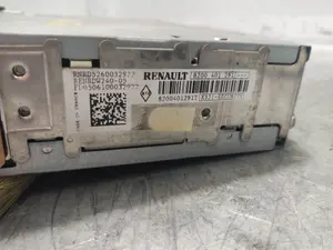 Foto de SISTEMA AUDIO / RADIO CD RENAULT CLIO III 1.5 dCi Diesel CAT (86 CV / 63 KW) referencia 8200401291 foto 2
