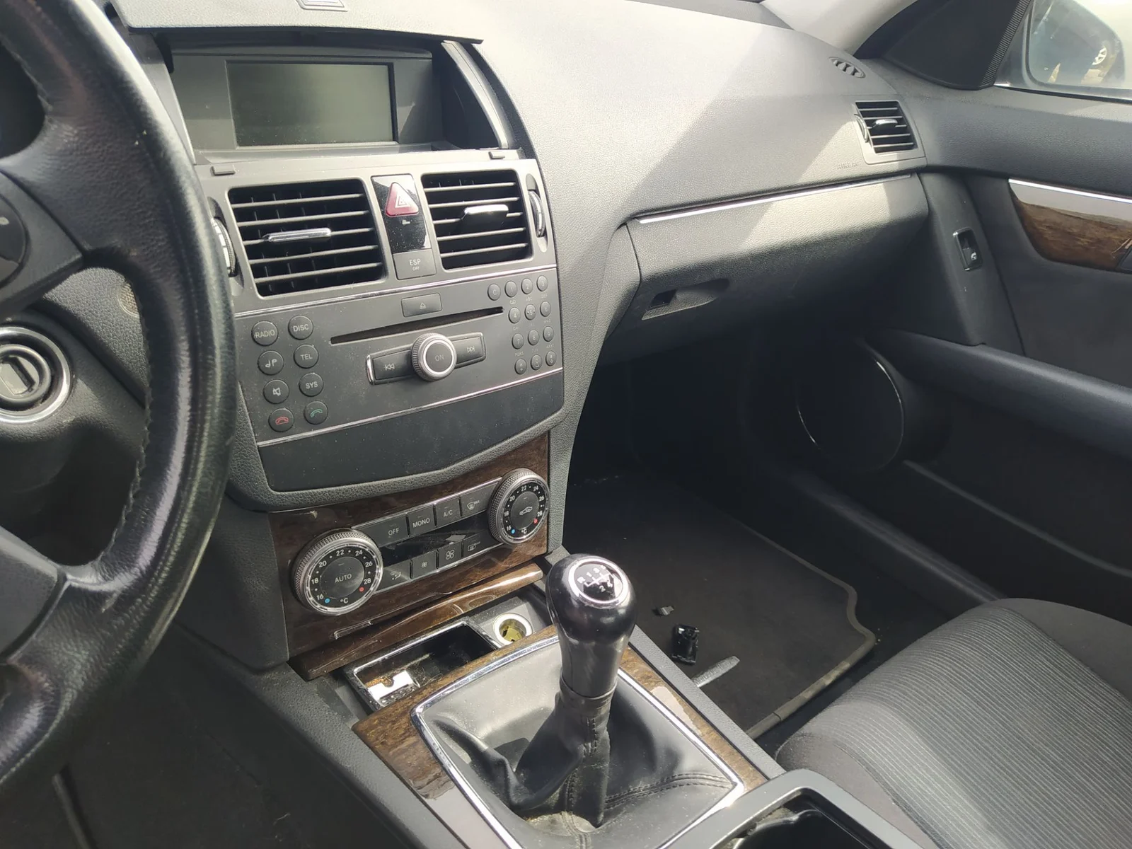 Foto de RESISTENCIA CALEFACCION MERCEDES-BENZ CLASE C (BM 204) BERLINA 2.2 CDI CAT (170 CV / 125 KW) referencia A2048707710