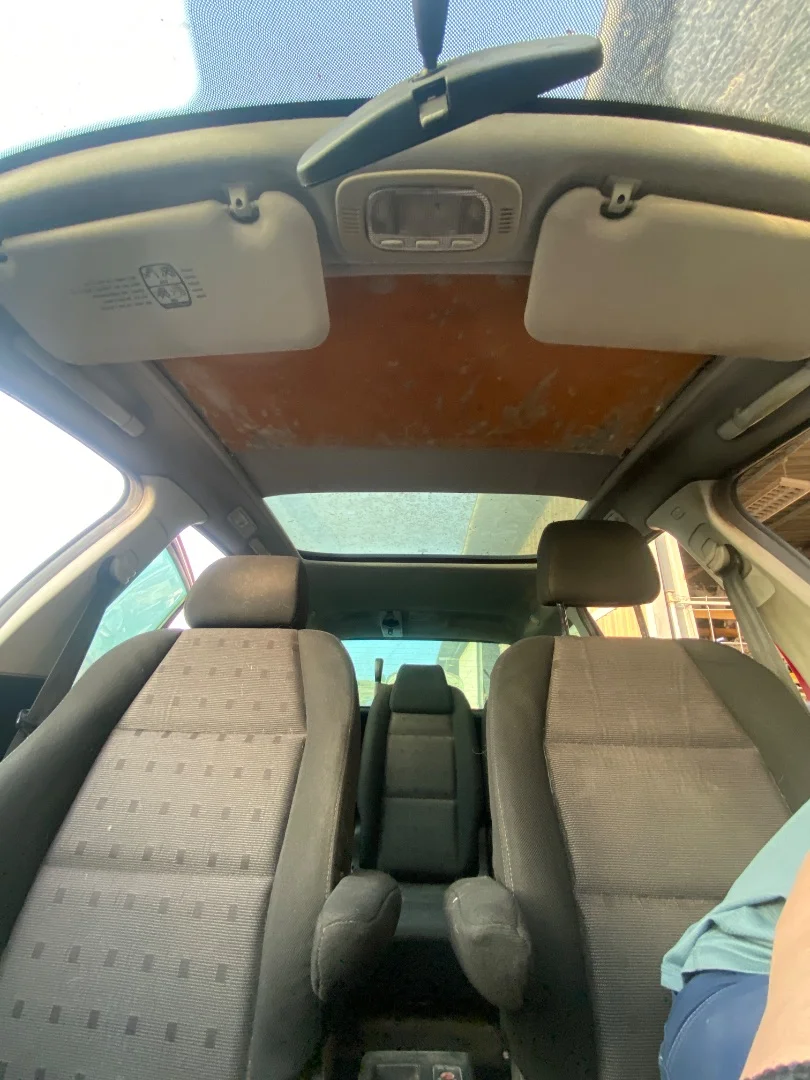 Foto de TECHO INTERIOR PEUGEOT 307 BREAK / SW (S1)(04.2002) 2.0 16V HDi FAP CAT (RHR / DW10BTED4) (136 CV / 100 KW) referencia 8331QR