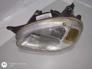 Foto de FARO IZQUIERDO OPEL CORSA B 1.2 (45 CV / 33 KW) referencia 085132 foto 4