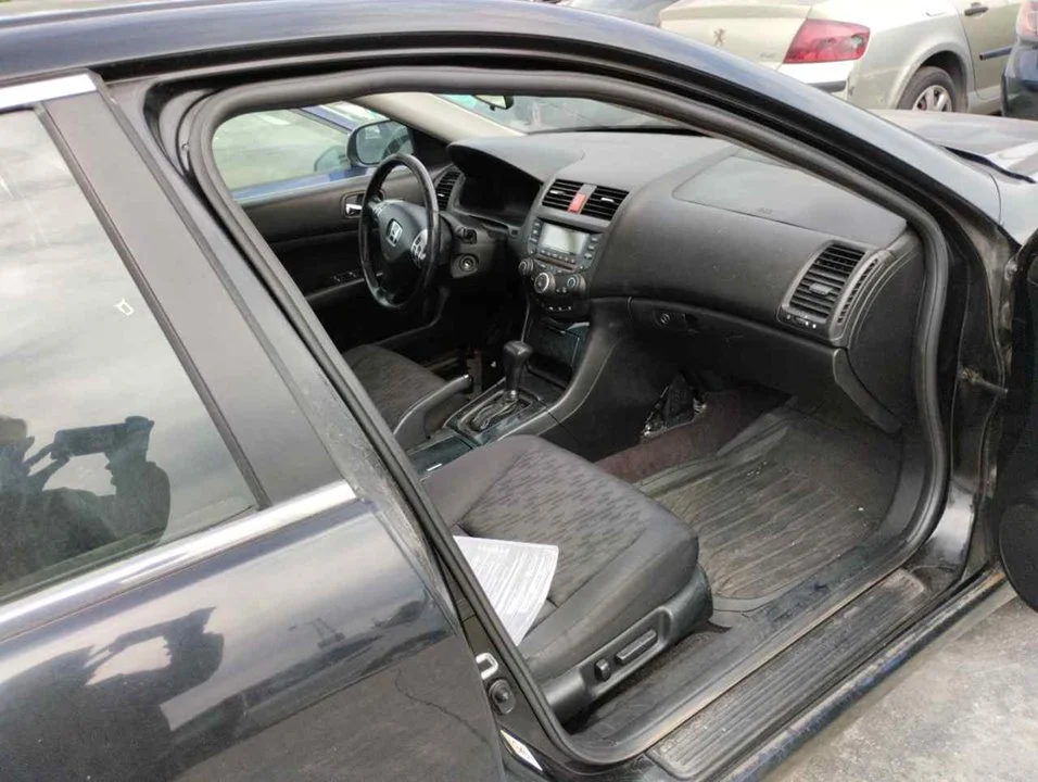 Foto de NO IDENTIFICADO HONDA ACCORD BERLINA (CL/CN) 2.0 VTEC CAT (155 CV / 114 KW)