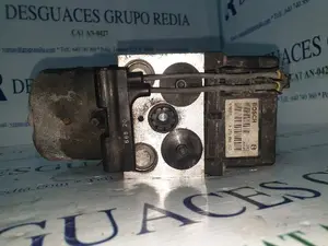 Foto de ABS VOLKSWAGEN PASSAT VARIANT (3B5) referencia 0273004133 foto 7