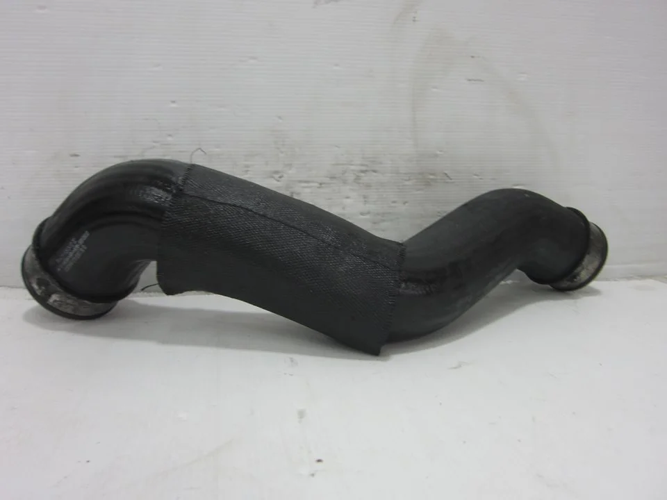 Foto de MANGUERAS INTERCOOLER MERCEDES-BENZ CLS (BM 219) 3.0 CDI CAT (224 CV / 165 KW) referencia A211528248202