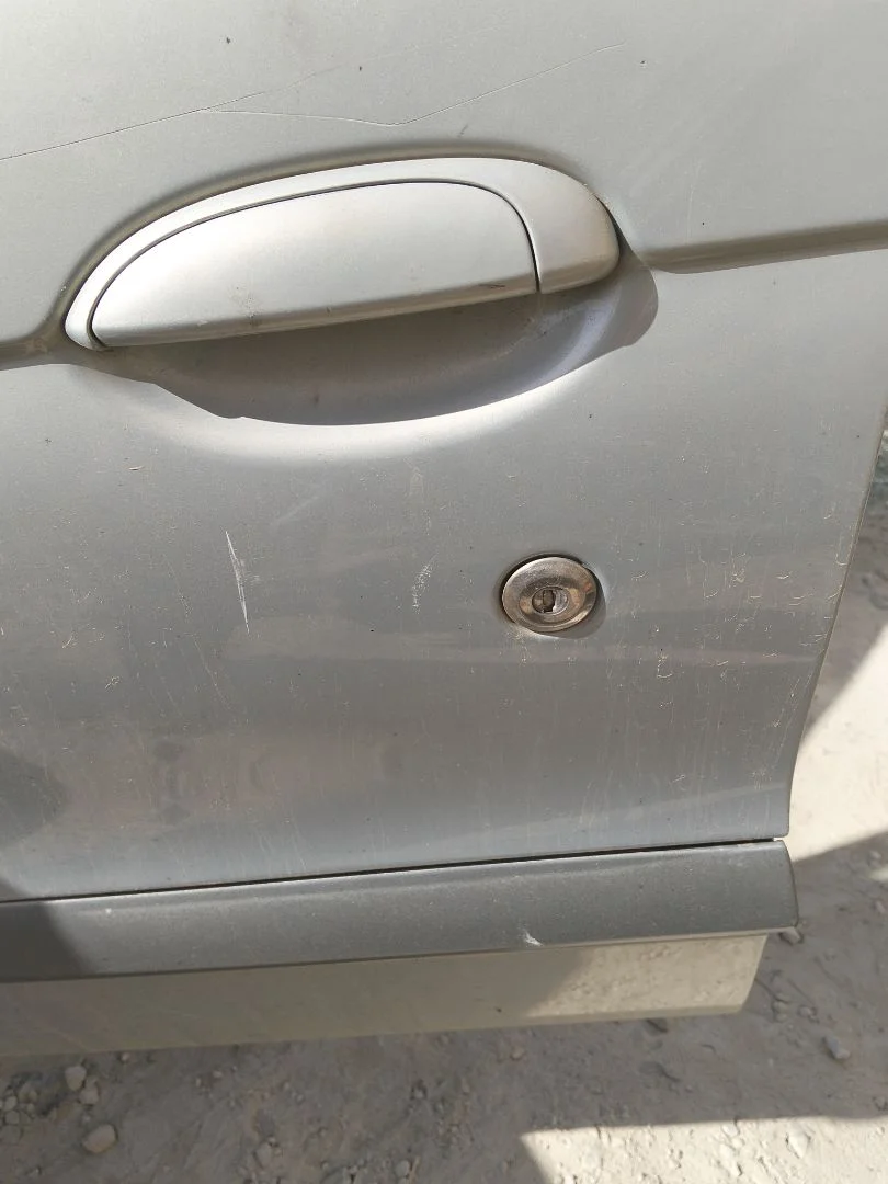 Foto de CERRADURA PUERTA DELANTERA IZQUIERDA RENAULT SCENIC I (JA...) 1.9 dCi Diesel CAT (102 CV / 75 KW) referencia 7700434604