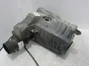 Foto de CAJA FILTRO AIRE AUDI A3 (8P1) 2.0 TDI (140 CV / 103 KW) referencia 461585917 foto 2