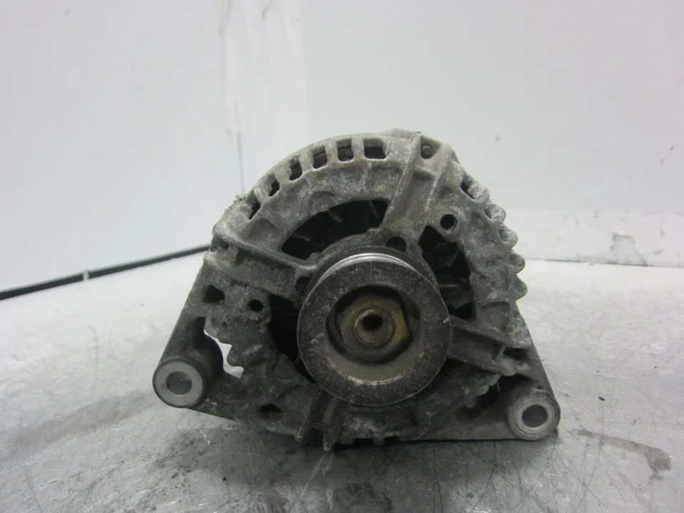 Foto de ALTERNADOR OPEL ZAFIRA A referencia 90561168