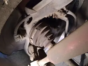 Foto de PINZA DE FRENO DELANTERA DERECHA AUDI A4 BERLINA (B5) 1.9 TDI (110 CV / 81 KW) referencia 8E0615124A foto 7
