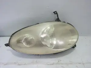 Foto de FARO IZQUIERDO NISSAN MICRA (K12E) referencia 89007101