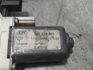 Foto de MOTOR ELEVALUNAS DELANTERO IZQUIERDO AUDI A4 BERLINA (8K2) 1.8 16V TFSI (120 CV / 88 KW) referencia 8K0959801 foto 2