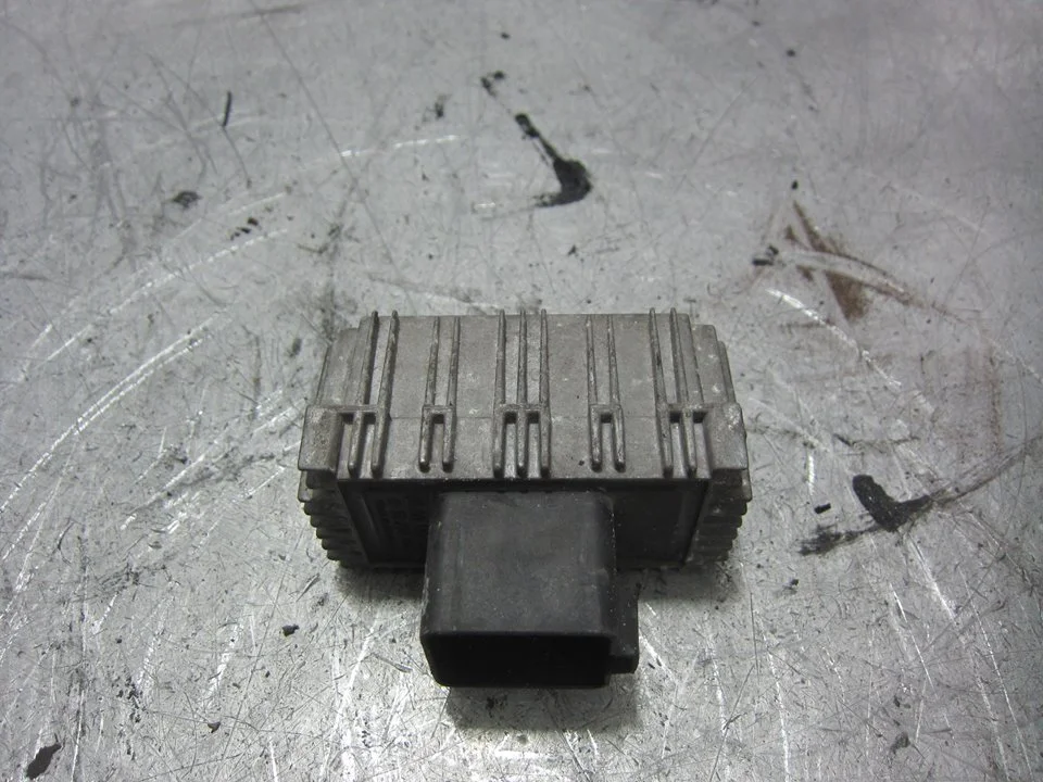 Foto de CAJA PRECALENTAMIENTO OPEL ASTRA G BERLINA referencia 09132691