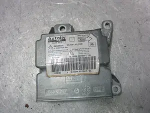 Foto de CENTRALITA AIRBAG CITROEN XSARA BERLINA 1.6 16V CAT (NFU / TU5JP4) (109 CV / 80 KW) referencia 9665396680 foto 1