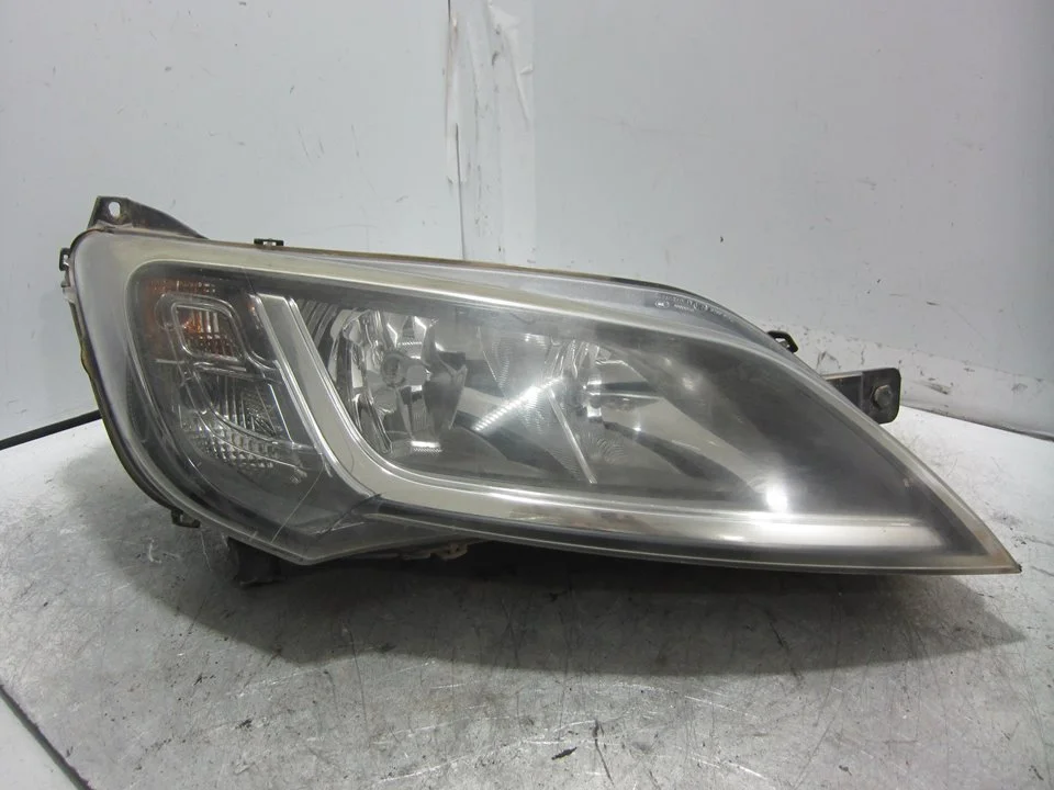 Foto de FARO DERECHO PEUGEOT BOXER (335) FURGÓN TECHO ELEV. ACRISTAL. BAT.3450MM 2.2 HDI FAP CAT (131 CV / 96 KW) referencia 1394420080