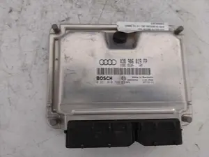 Foto de CENTRALITA MOTOR UCE AUDI A4 BERLINA (8E) 1.9 TDI (131 CV / 96 KW) referencia 038906019FP