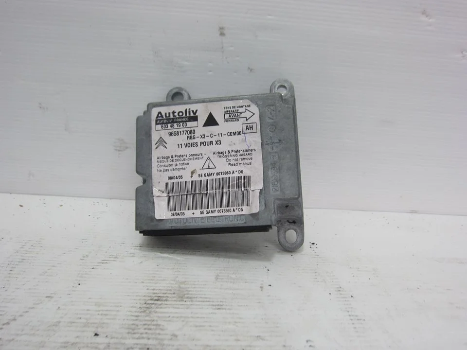 Foto de CENTRALITA AIRBAG CITROEN C5 BERLINA 2.2 HDi FAP CAT (4HX / DW12ED4) (133 CV / 98 KW) referencia 9658177080