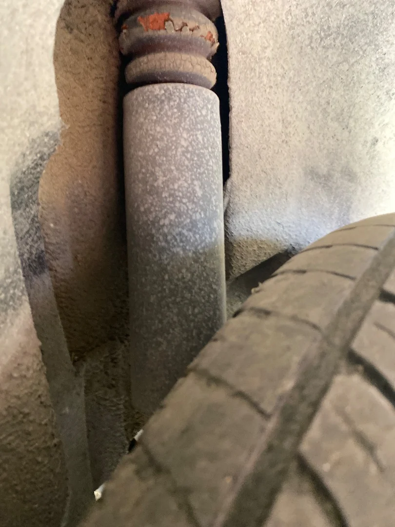 Foto de BRAZO SUSPENSION TRASERO DERECHO VOLKSWAGEN PASSAT VARIANT (3C5) 2.0 TDI DPF (170 CV / 125 KW) referencia 1K0505311AB