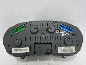 Foto de CUADRO INSTRUMENTOS SEAT LEON (1M1) 1.9 TDI (110 CV / 81 KW) referencia 88311292 foto 2