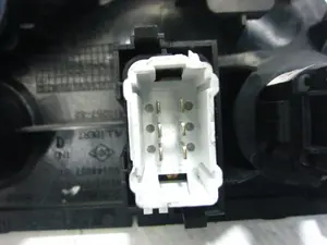 Foto de INTERRUPTOR RENAULT ESPACE IV (JK0) referencia 8200144857 foto 3