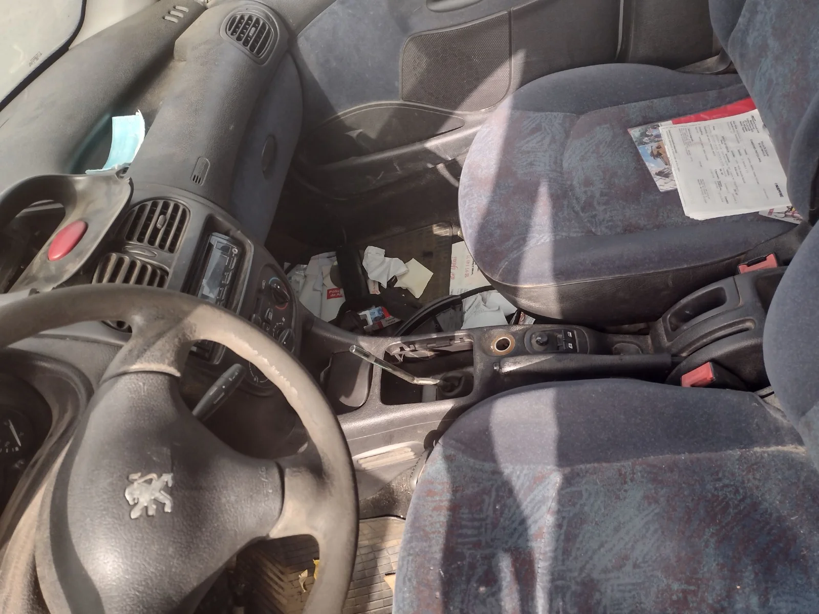 Foto de PALANCA CAMBIO PEUGEOT 206 1.9 Diesel (69 CV / 51 KW) referencia 2400H3