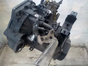 Foto de CAJA CAMBIOS SEAT IBIZA (6L1) 1.9 TDI (101 CV / 74 KW) referencia JXY foto 7