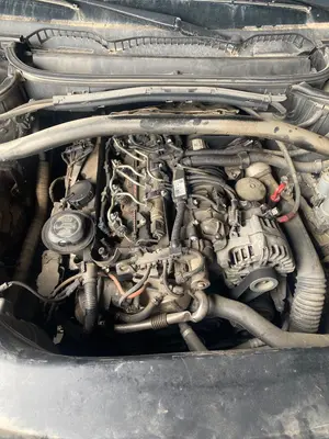 Foto de MOTOR COMPLETO BMW SERIE X3 (E83) 2.0 Turbodiesel CAT (177 CV / 130 KW)