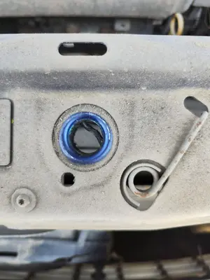 Foto de CERRADURA CAPO OPEL ZAFIRA A 1.6 16V (101 CV / 74 KW) referencia 39082860