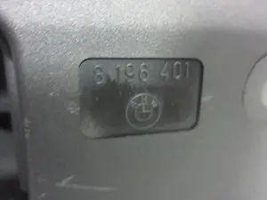 Foto de CERRADURA MALETERO / PORTON BMW SERIE 3 BERLINA (E46) 2.0 16V Diesel CAT (136 CV / 100 KW) referencia 8196401 foto 3