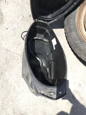 Foto de BAUL BAJO ASIENTO YAMAHA CYGNUS X 125 cm3 - 8.2 kW (0 CV / 0 KW)