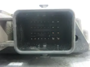 Foto de CENTRALITA MOTOR UCE RENAULT MEGANE II BERLINA 3P 1.9 dCi Diesel (120 CV / 88 KW) referencia 8200391966 foto 6