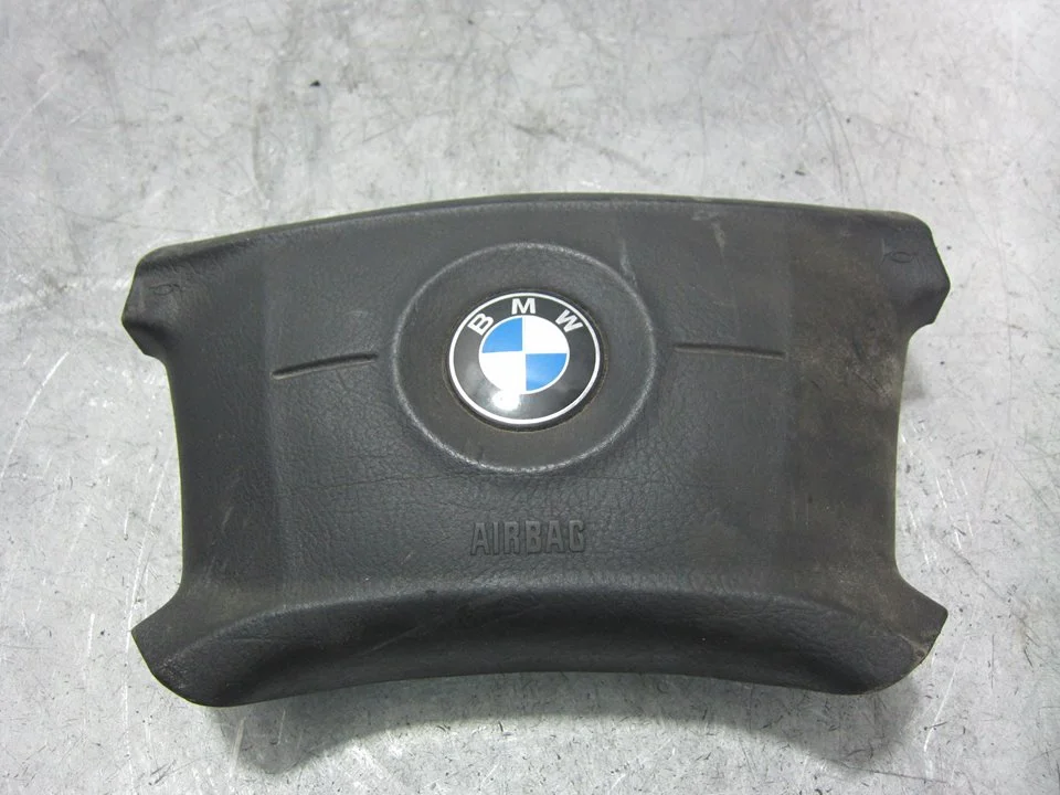 Foto de AIRBAG DELANTERO IZQUIERDO BMW SERIE 3 BERLINA (E46) 3.0 24V Turbodiesel CAT (184 CV / 135 KW) referencia 33109724404B